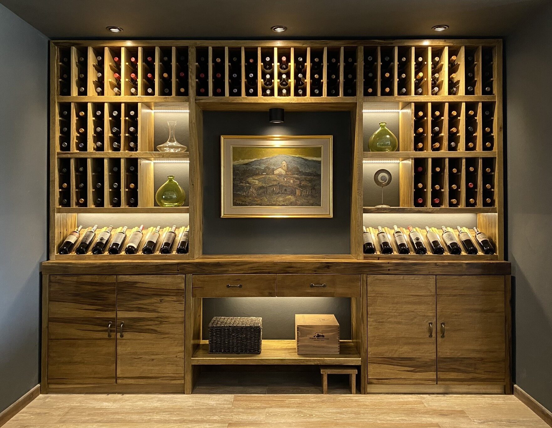 Diseñamos el espacio ideal para tus vinos